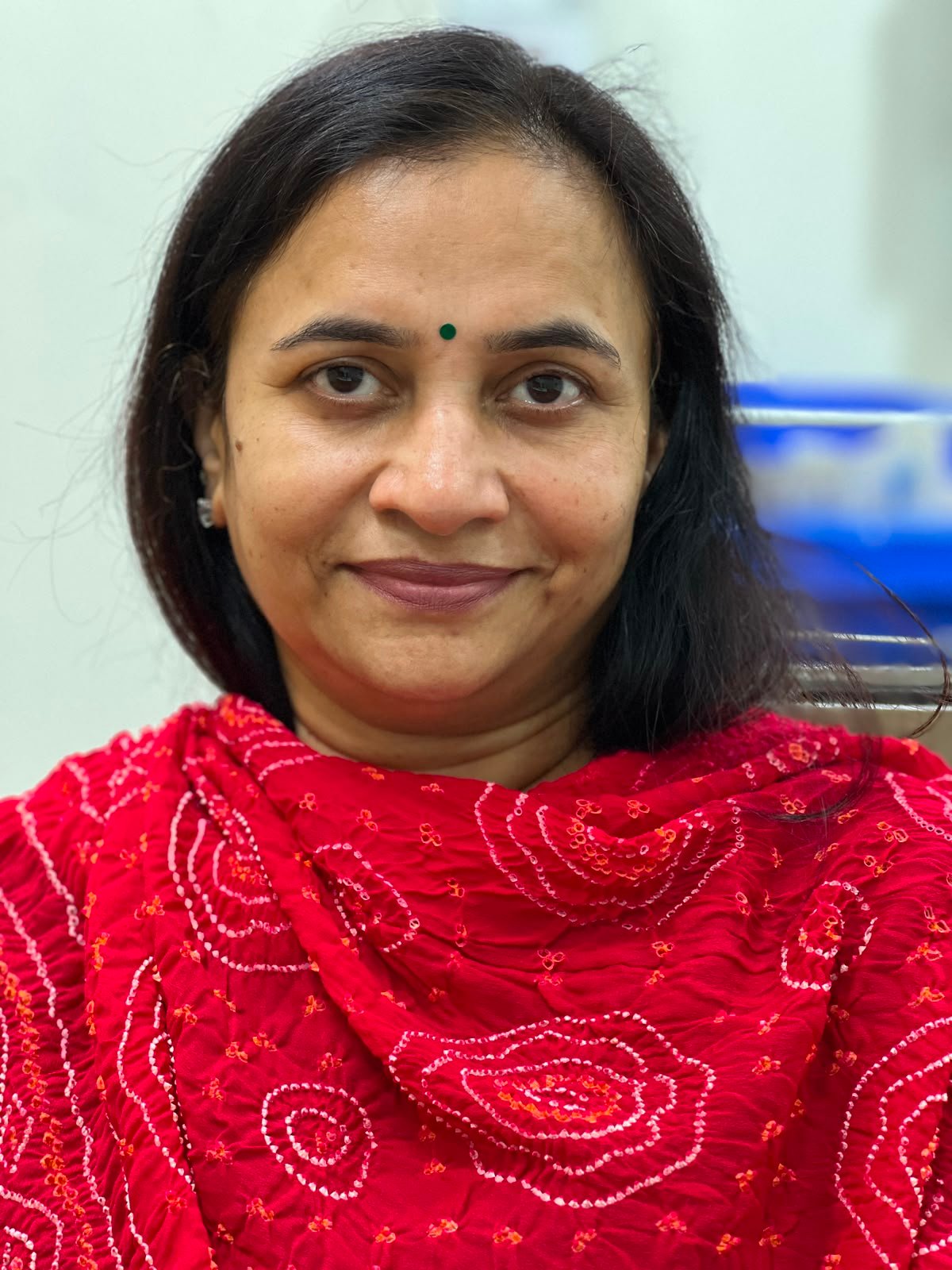 Dr Varsha Ojha